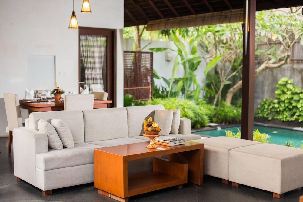 The Astari Villa and Residence photo 3