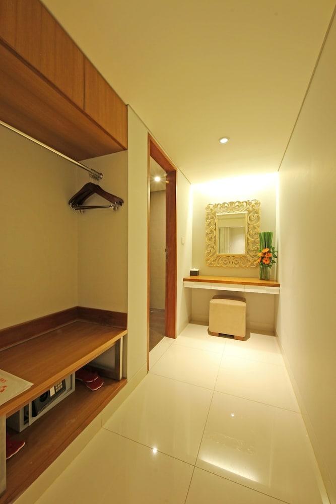 Holiday Inn Express Bali Sunset Road photo 4