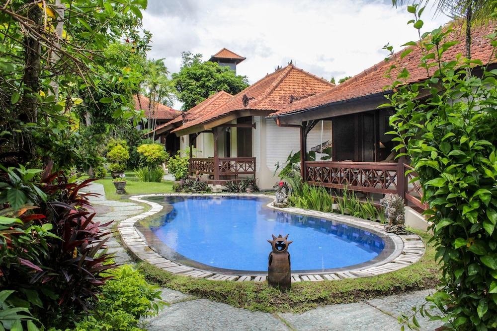 VILLA CHEMPAKA