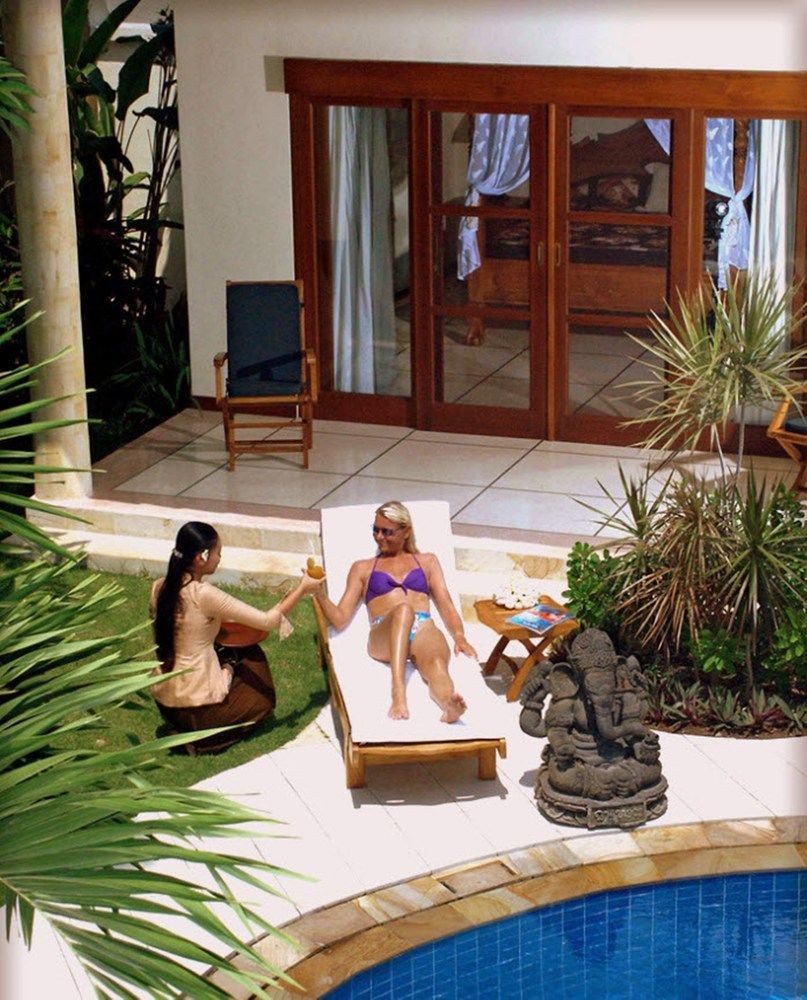 EMERALD VILLAS BALI