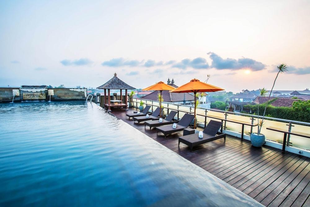 ROYAL EIGHTEEN RESORT photo 2