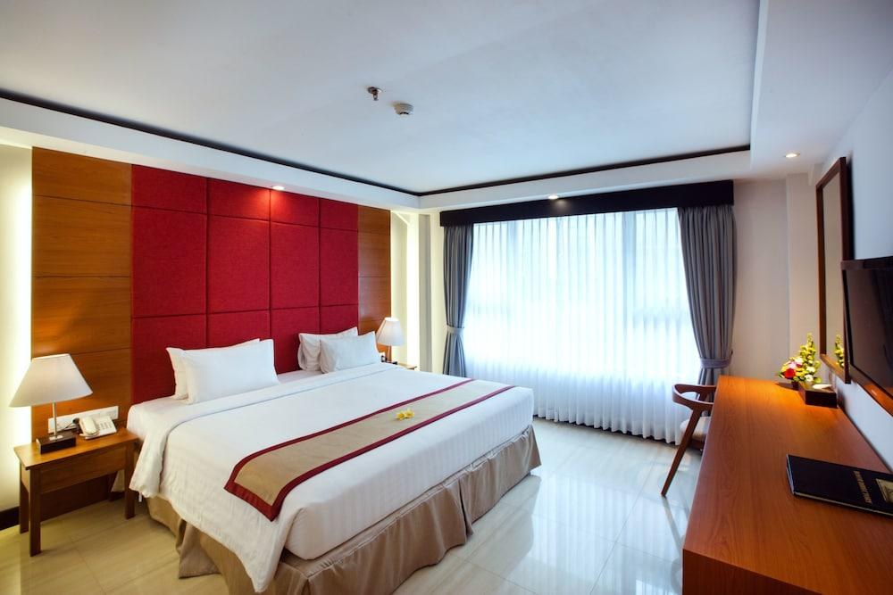 ROYAL EIGHTEEN RESORT photo 3