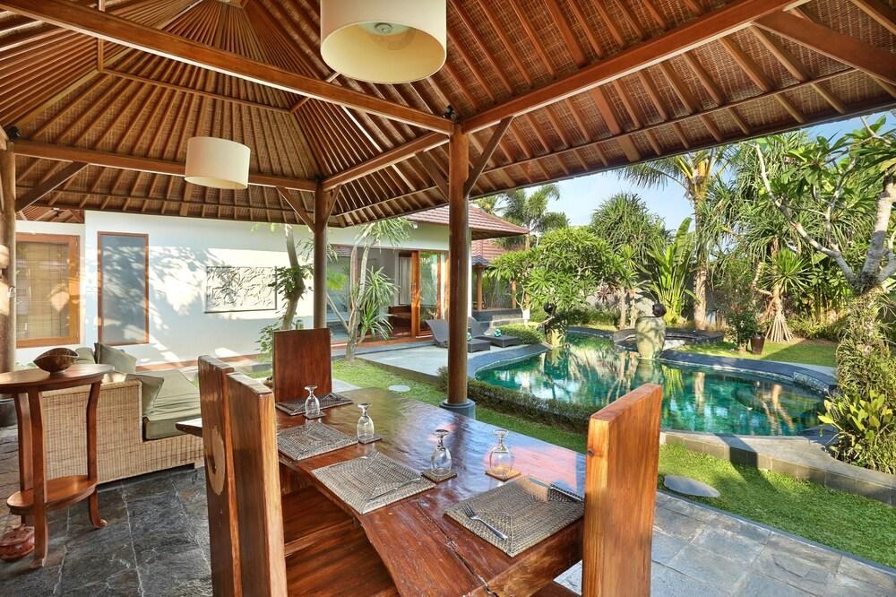 The Kampung Ubud Villa photo 3