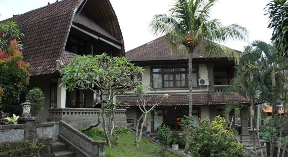 PANDE PERMAI BUNGALOW photo 1
