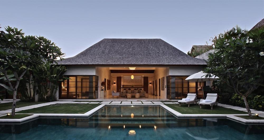 NYAMAN VILLAS photo 4