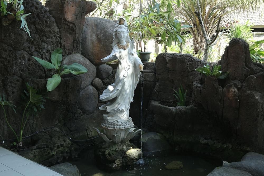 SAPTA PETALA