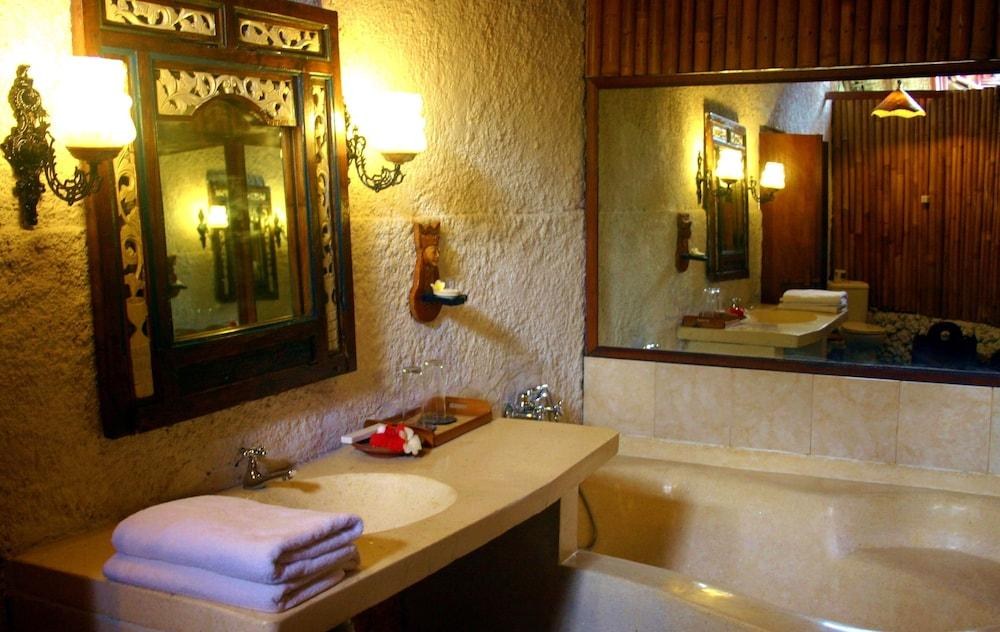 PURI CENDANA RESORT BALI photo 2