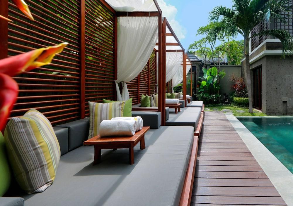 SEMINYAK ICON photo 4