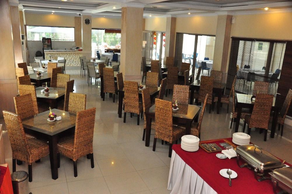 Puri Saron Denpasar Hotel photo 3