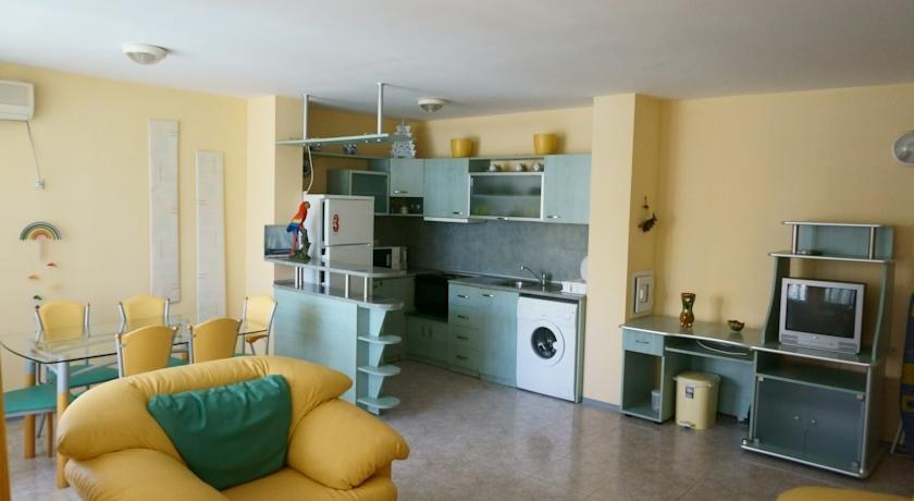 APARTMENTS ELITE photo 2