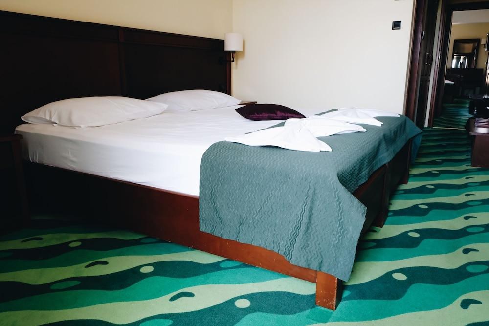 HOTEL VRATA KRKE photo 2
