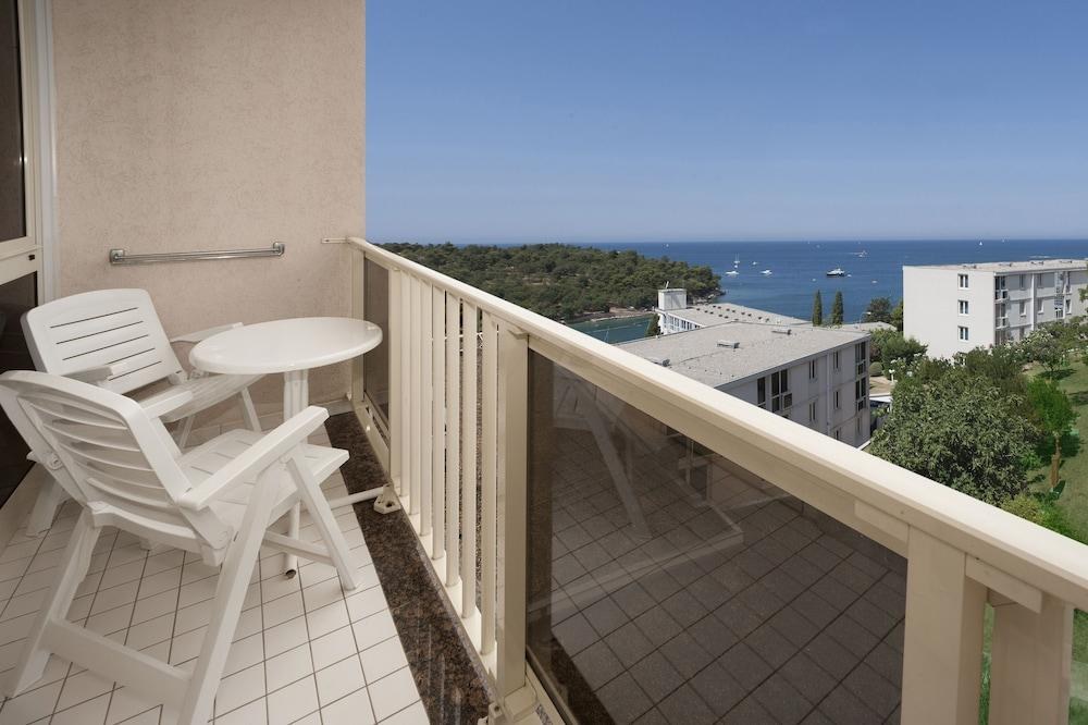HOTEL ISTRA PLAVA LAGUNA photo 2