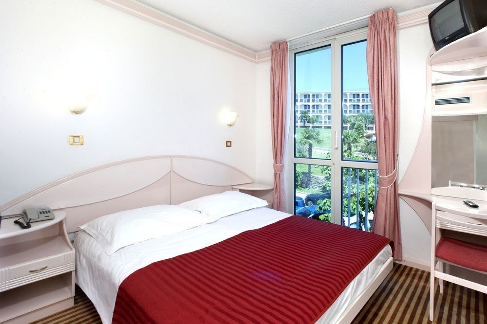 HOTEL ZORNA PLAVA LAGUNA