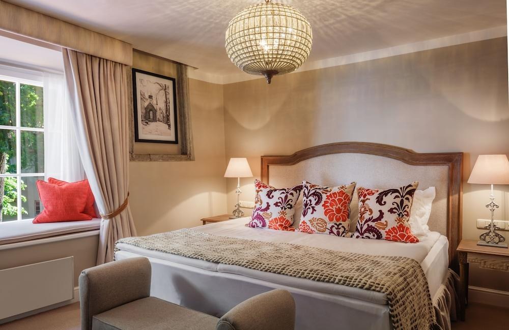 HOTEL SCHLOSSLE photo 2