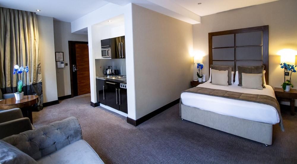 The Wellington by Blue Orchid photo 3