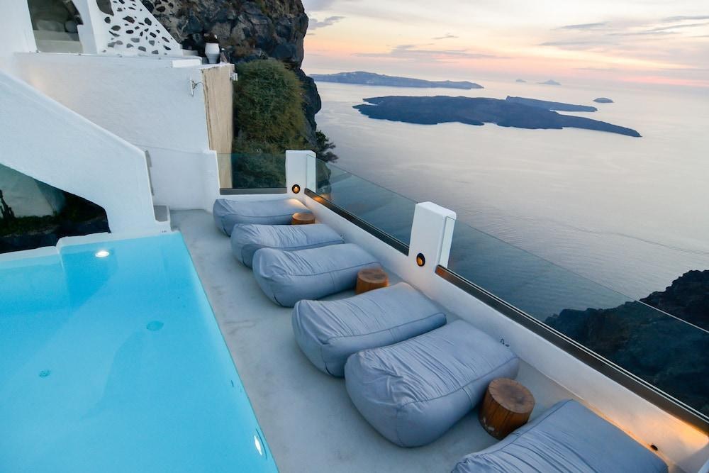 SUNNY VILLAS photo 2