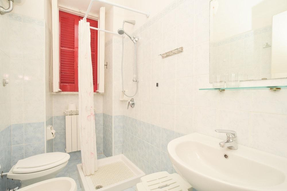VILLA TINA photo 4