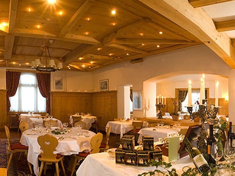 Hotel Parsenn photo 2
