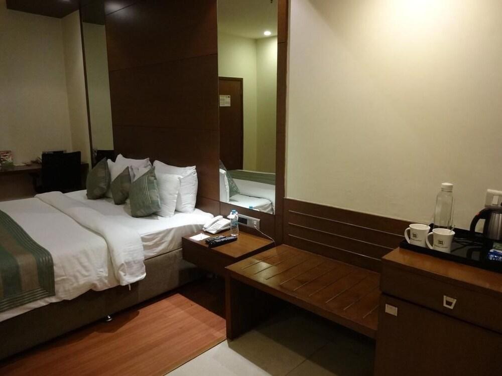 MINERVA GRAND photo 4