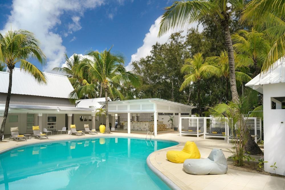 TROPICAL ATTITUDE photo 4
