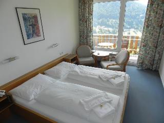 HELENENBURG photo 1