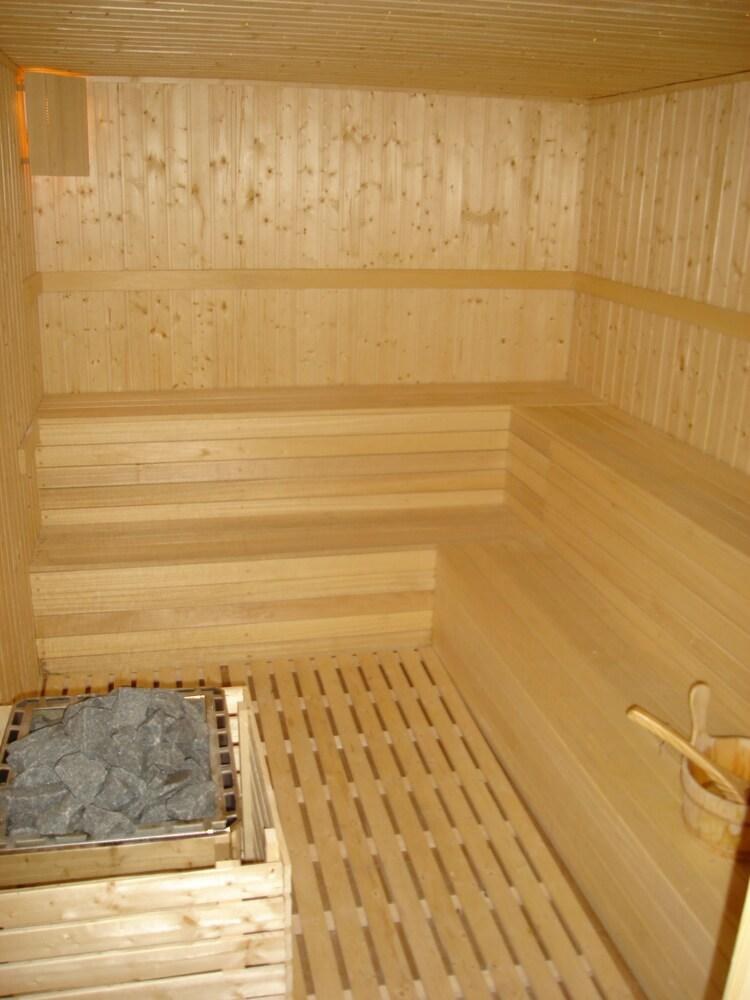 Mura photo 4