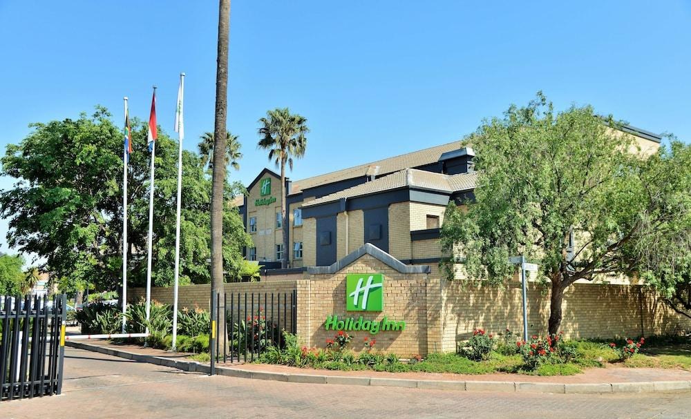AIRPORT GRAND & CONFERENCE CENTRE photo 4