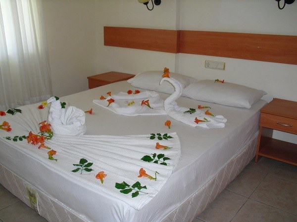 APARTHOTEL MELISSA GARDEN photo 2
