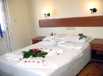 APARTHOTEL MELISSA GARDEN photo 4