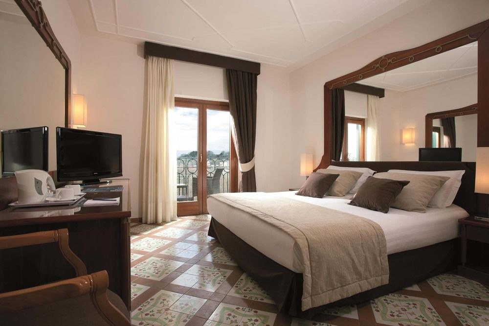 GRAND HOTEL NASTRO AZZURRO & OCCHIO MARINO RESORT photo 1