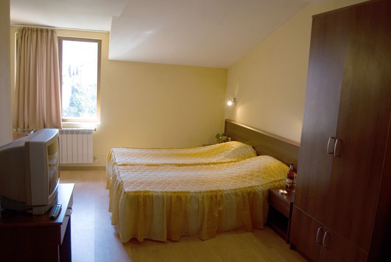 HOTEL DONCHEV photo 3