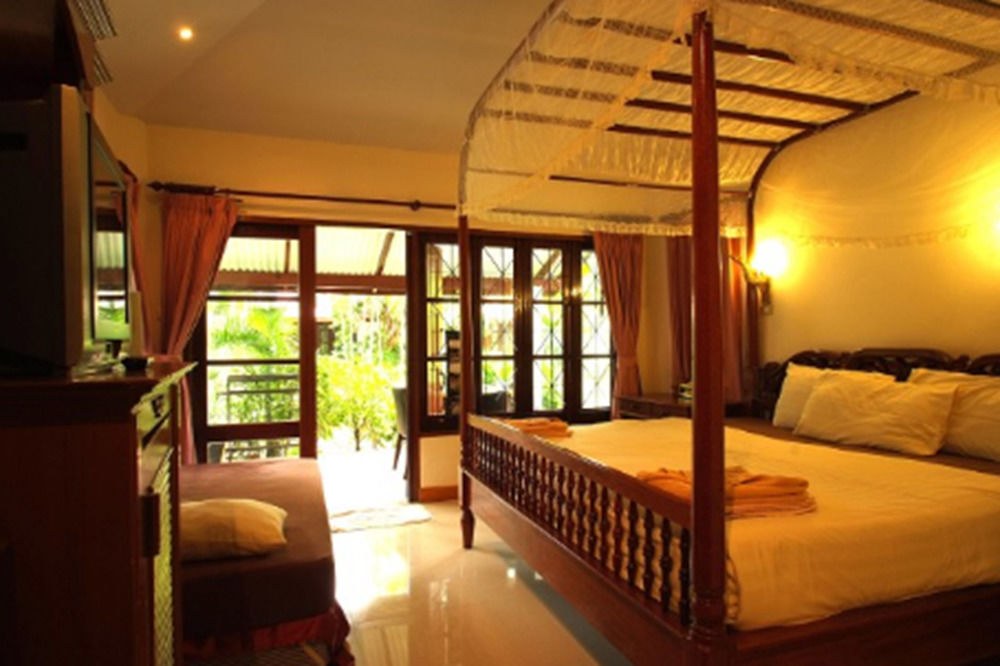 CHAWENG RESORT