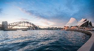 BASE BACKPACKERS SYDNEY photo 3