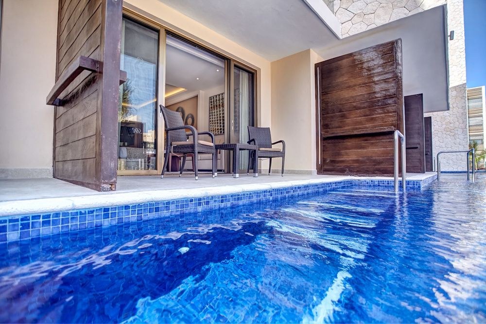 Royalton Riviera Cancun, An Autograph Collection All-Inclusive Resort & Casino photo 1