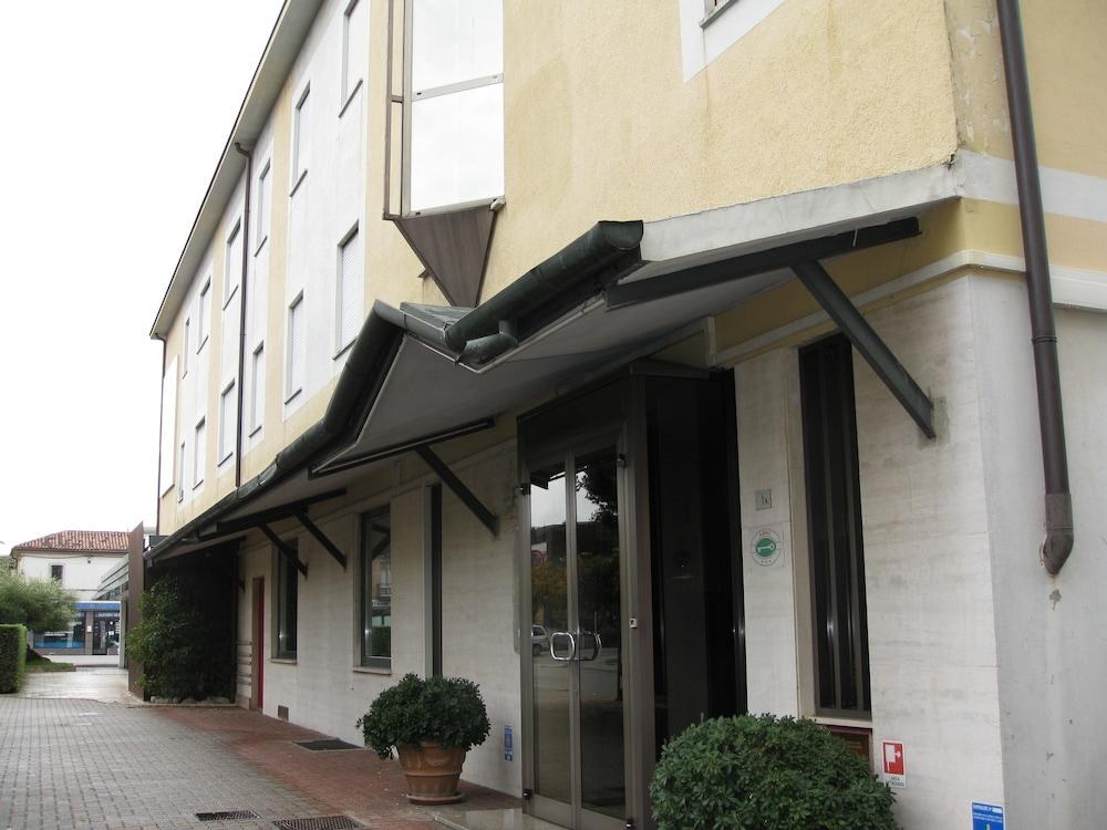 LE CALANDRE photo 4