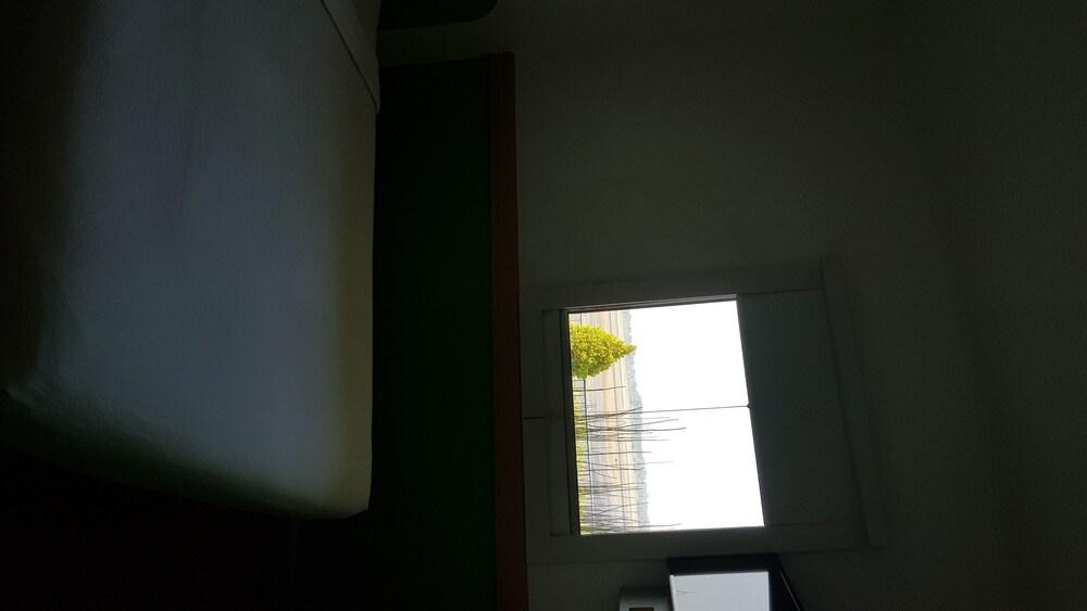 IBIS BUDGET SURABAYA