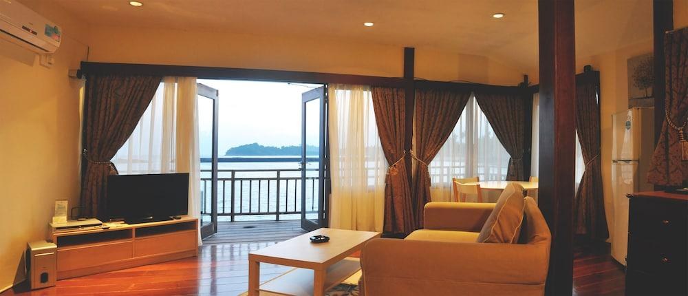 BATAM VIEW BEACH RESORT photo 4