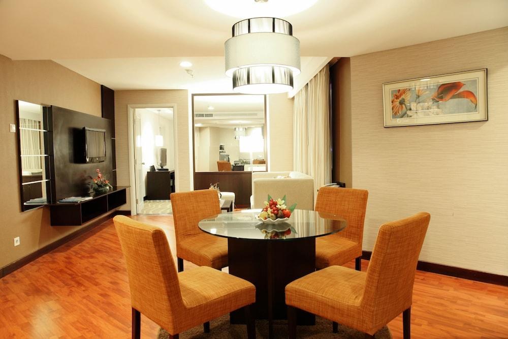 JAVA PARAGON HOTEL & RESIDENCES photo 4