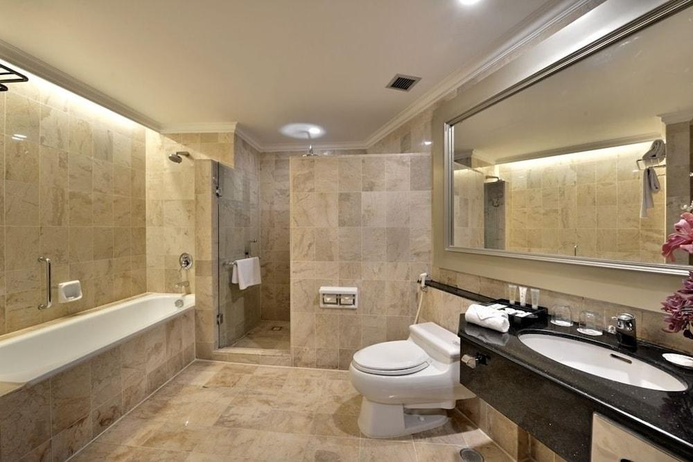 Grand Aquila photo 4