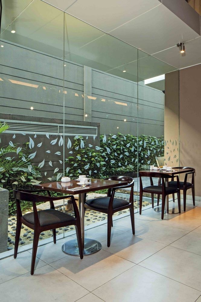 Midtown Hotel Surabaya photo 4