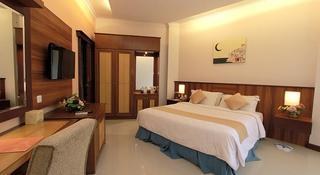 KARANG SETRA BANDUNG photo 1