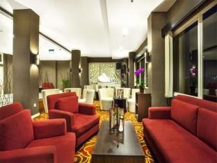 PADJADJARAN SUITES photo 1