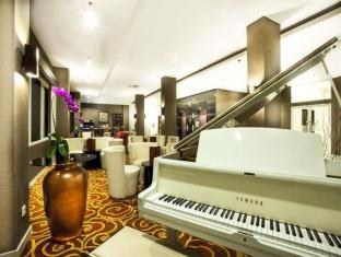 PADJADJARAN SUITES photo 2