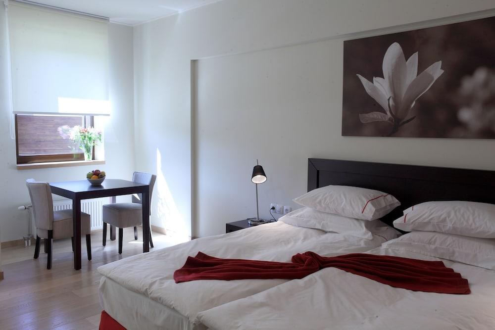 EUPHORIA CLUB HOTEL photo 2