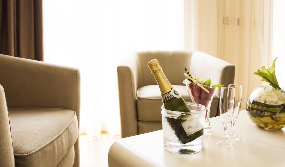 Hotel Montaigne & Spa photo 2