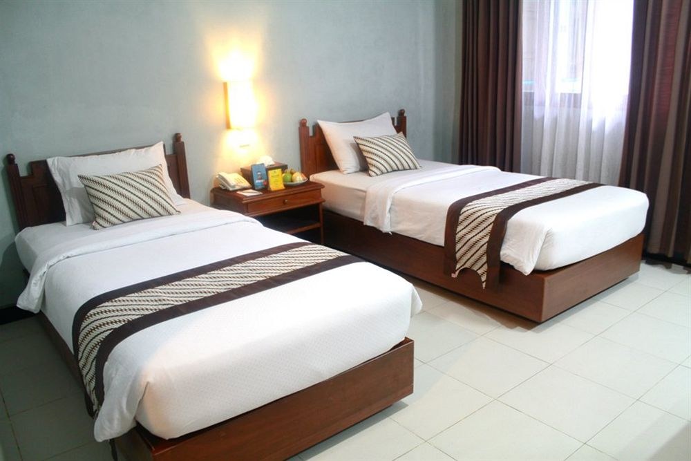 Cakra Kusuma photo 1