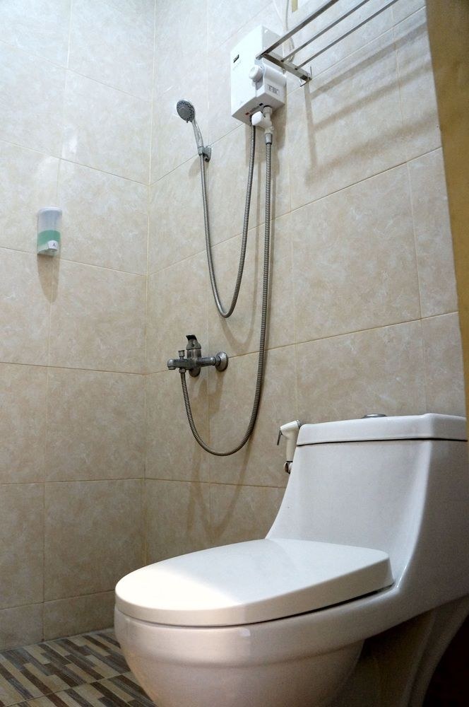 Airlangga Hotel photo 1