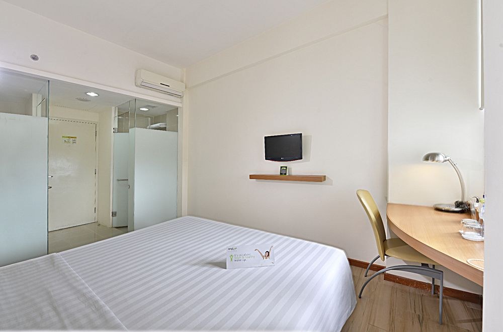 WHIZ HOTEL YOGYAKARTA