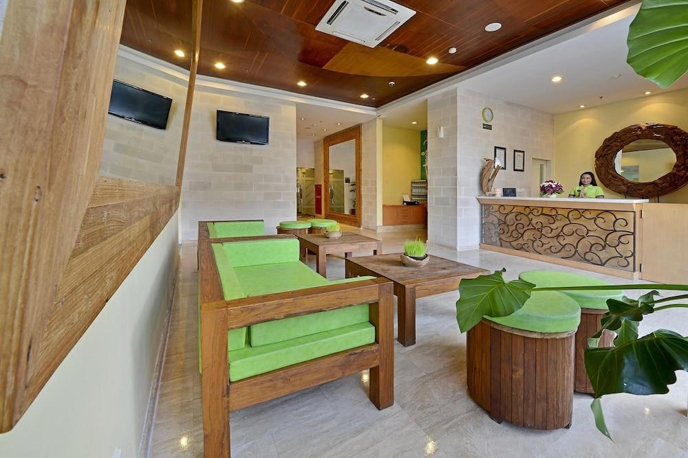 WHIZ HOTEL YOGYAKARTA photo 4