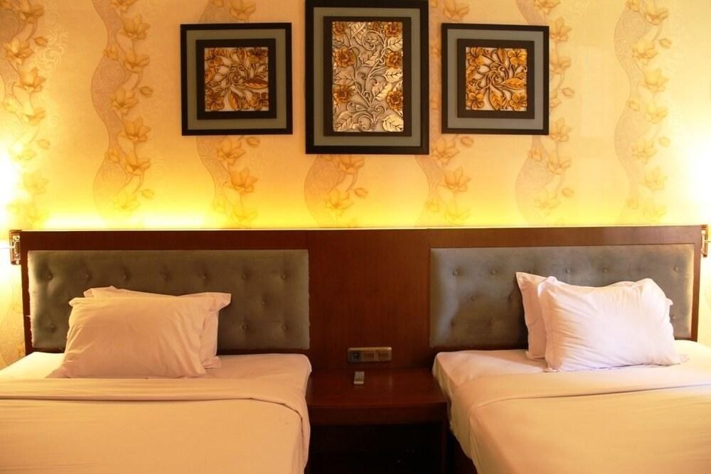 Griya Persada Convention Hotel & Resort Kaliurang photo 2